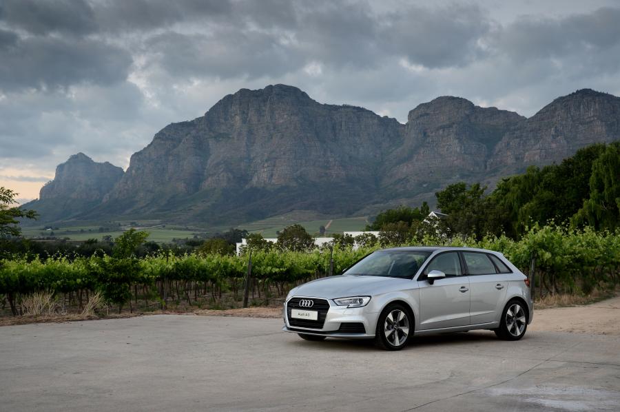  Audi A3 Sportback 1.4 TFSI (8V) 2016 года  (ZA) (фото 2 из 26)
